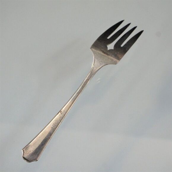 Peerless Oneida Silver Plate 1933 Charmion Pattern Serving Fork 8.25 in - Picture 12 of 12